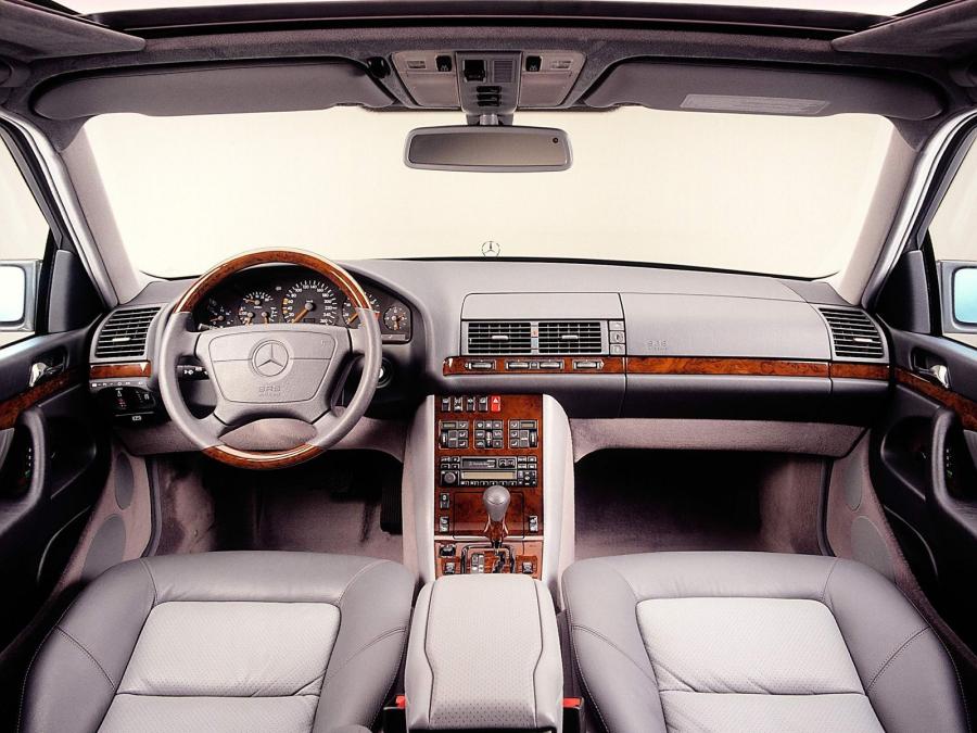  Mercedes-Benz S-Class 1991 года  (фото 24 из 69)